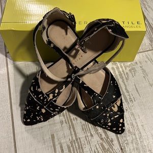 Very Volatile Dusk D’orsay Pony Hair flat 7.5